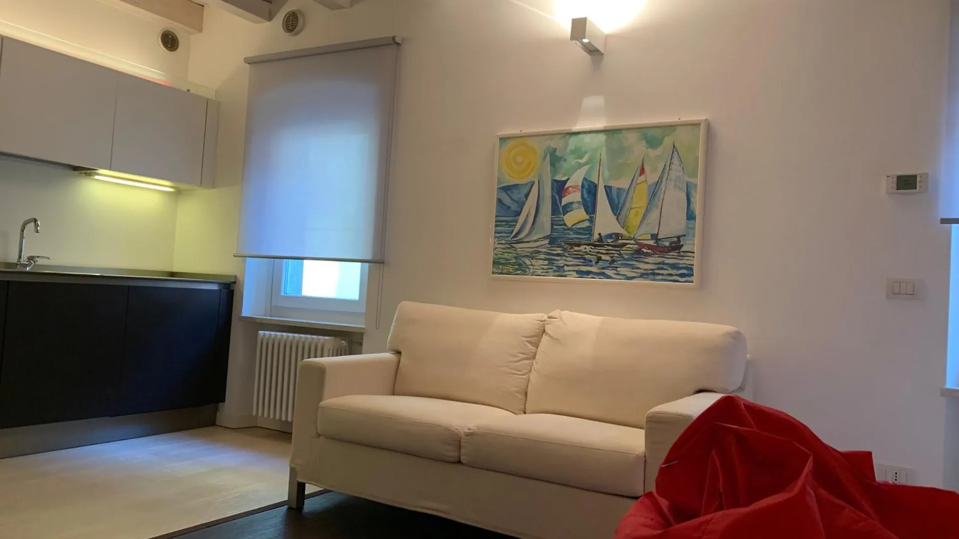 Apartament Stecla'S House Garda 0*, Garda (Verona)